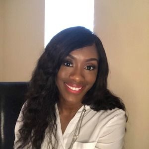 Meet your Posher, Sharita